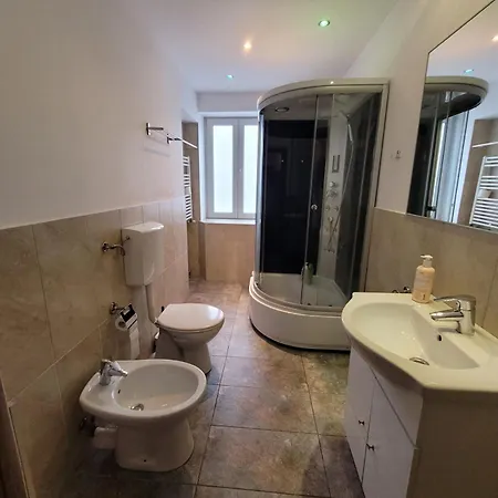 2 Budget Апарт-готель