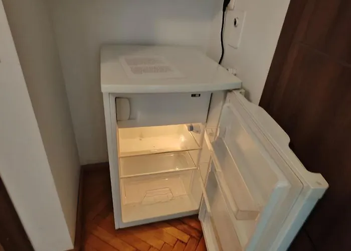 2 Budget Bükreş