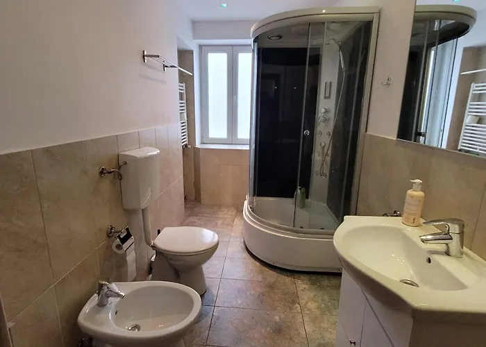 2 Budget Hotel de apartamente